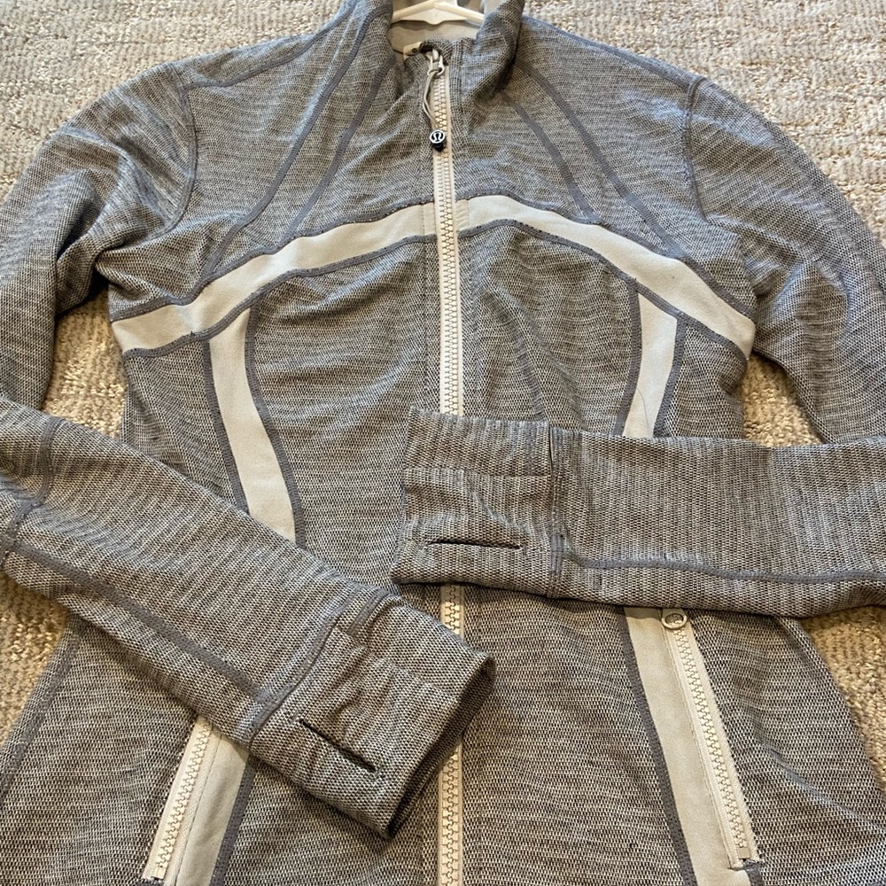 Lululemon Define Light Gray Jacket - 8